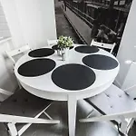 아파트 Mieszkanie Przy Deptaku By Oneapartments