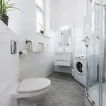 Mieszkanie Przy Deptaku By Oneapartments 아파트
