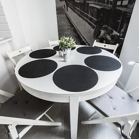 Daire Mieszkanie Przy Deptaku